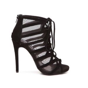 Steve Madden Dax Black Heels